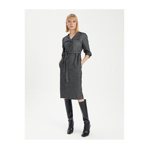 BGN ชุดเดรสยาวปานกลาง ผ้าผสมวิสโคส คอปก แฟชั่นสำหรับคนทำงาน รุ่น W24D092 - Product Image 1