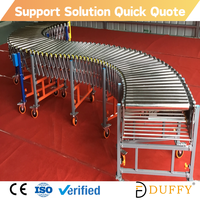 Convoyeur à rouleaux flexible et extensible sur mesure de 1000 mm de large avec transmission par courroie multi-croisillons pour la manutention de matériaux en entrepôt