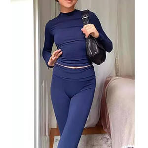 Ensemble 2 pièces pour femmes Pantalon évasé à manches longues ou à manches courtes Top Yoga Lounge Wear Slim Fit Workout Fitness Set Wholesale - Product Image 5