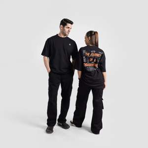 T-shirt Miles en noir, jersey 100% coton, poids du tissu 180g/240g, style hip hop, respirant, impression sérigraphique, impressions de logo en sérigraphie - Product Image 1