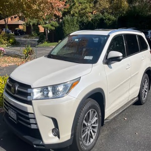 TOYOTA HIGHLANDER XLE AWD/4WD 2017 USADO, Volante a la Izquierda/Derecha - Product Image 1