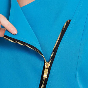 Uniforme médical classique pour infirmières, tissu en toile écologique, couleurs et tailles personnalisées, vente en gros du Pakistan par HI - Product Image 5