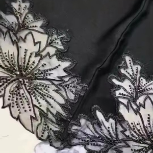 Abayas élégantes et modestes de style dubaï pour femmes de qualité supérieure robes formelles respirantes brodées à la main travail de pierre musulman traditionnel - Product Image 1