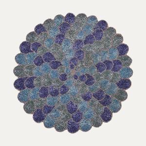 Napperon perlé floral fait à la main en satin pour la maison décorations de table à manger pour banquets - Product Image 2