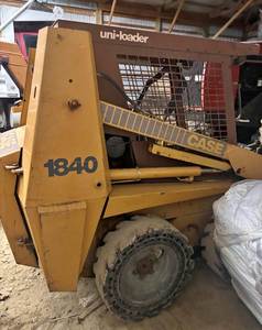 Mini-chargeuse compacte Case 1840 Uni-Loader : Puissance compacte avec fiabilité éprouvée - Product Image 3