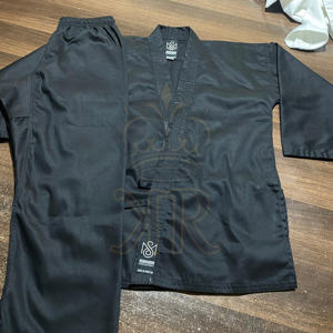 Uniforme de karaté approuvé par la WKF pour la compétition ou l'entraînement combinaison confortable de karaté gi à vendre - Product Image 1