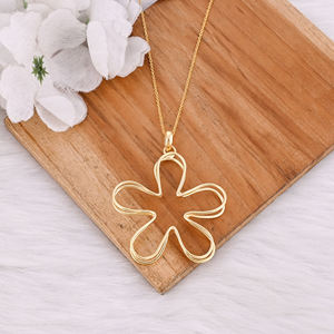 Collar de Diseño Floral Chapado en Oro de Latón de Alta Calidad, Collar de Cadena Hecho a Mano, Collar Minimalista, Regalo Perfecto para Ella - Product Image 4