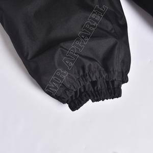 Pantalones de Nieve Negros Funcionales e Impermeables con Cintura Ajustable, Forro Aislante y Protección Contra el Viento - Product Image 6