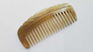 Peine para el Cuidado del Cabello CRAFT EXIM, Hecho a Mano y Grabado a Mano, para el Cuidado Diario y un Cabello Suave - Product Image 6