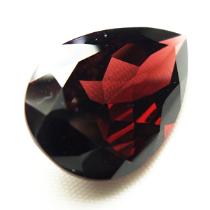 ลูกแพร์ธรรมชาติเพชรพลอยตัดหลวมเหมาะสำหรับทำเครื่องประดับใช้100% หินโกเมนสีแดงธรรมชาติ - Product Image 2