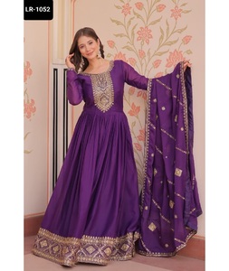 Vêtement Ethnique Indien Étoile Georgette avec Zari et Paillettes Brodé Travail Anarkali Fantaisie Robe avec Travail Lourd Dentelle Bordure Dupatta - Product Image 1