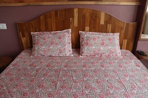 Ethnic Indian Hand Block Print Cotton <b>Bedding</b> Set Handmade Bedsheet with Pillow Covers <b>Queen</b> and King <b>Size</b> - Product Image 4