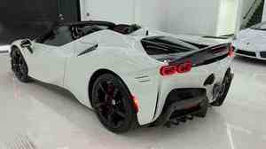 รถมือสองปี 2024 SF90 Spider Coupe พวงมาลัยซ้าย เบาะหนัง ยาง R17 กล้องมองหลัง สภาพดีเยี่ยม - Product Image 2