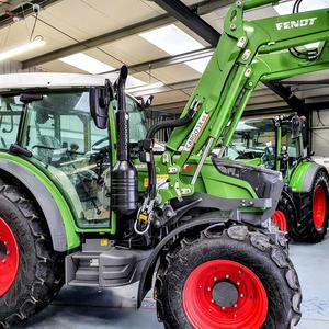 Tractor Fendt 211 Vario con cargador frontal modelo Fendt Cargo 5X85 a la venta - Product Image 1