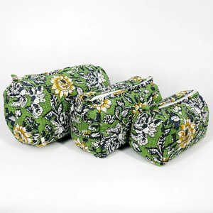 Juego de 3 Estuches de Maquillaje de Viaje Grandes, Ecológicos, Resistentes al Agua, con Diseño Floral Verde Vintage, Acolchados de Algodón, con Cierre Amarillo - Product Image 3