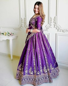 Hermoso Lehenga Choli de Tela Modal con Diseño Elegante y Colores Vibrantes, con Cancan y Lona Adherida, Ideal para Fiestas - Product Image 2