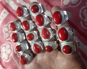 Elaborado a mano, anillos finos de Plata de Ley 925, forma mixta o conjunto de bisel de piedras preciosas de ónix rojo, anillos de 10 a 14MM para su joyería - Product Image 3