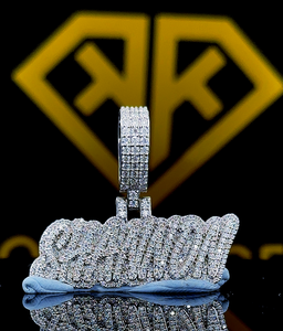 Pendentif Hip Hop Lettre Personnalisée pour Homme Bijoux de Glace Moissanite avec Votre Lettre pour Enfants - Product Image 1