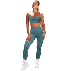 ชุดออกกำลังกายผู้หญิงแบบ 2 ชิ้น เสื้อกล้ามไร้ตะเข็บเอวกลาง ผ้ายืดสแปนเด็กซ์/ไนลอน เป็นมิตรต่อสิ่งแวดล้อม ระบายอากาศได้ดี แห้งเร็ว - Product Image 4