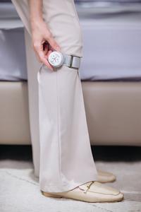 Masajeador de piernas de acupresión portátil TaoBody TAMB0303 con envoltura de aplicación dirigida para alivio de hombros congelados - Product Image 5