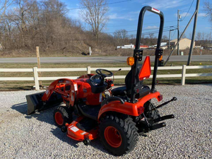 Nouveau tracteur agricole compact mini KIOTI CS2210H0 22HP |   Mini tracteur 4x4 |   Tracteur de jardin à quatre roues avec tondeuse, certifié CE - Product Image 2