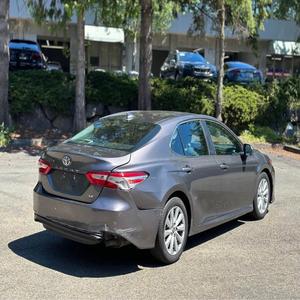 Fresco y limpio Usado Toyota Camry Coches Sin historial de accidentes Velocidad máxima Mejor precio Precio barato Venta caliente Comprar ahora En stock - Product Image 1