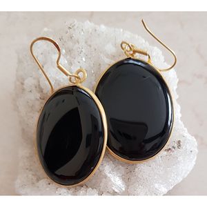 Ensemble de trois pièces : boucles d'oreilles pendantes en onyx noir avec technologie d'incrustation à sertissage clos - Product Image 2