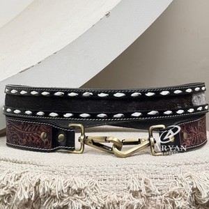 Diseño de fabricación profesional, correa de guitarra de cuero mecanizada a mano, cuero de vaca, correas de hombro ajustables de alta calidad - Product Image 1