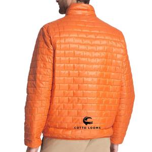 Chaqueta acolchada clásica a la moda con capucha, cálida, personalizada, ligera para hombre, OEM, ODM, moda Premium 2025, prendas de vestir exteriores con estilo - Product Image 5