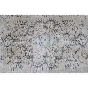 Tapis turc 5,7x8,2 pieds, tapis vintage, tapis en laine gris à motifs de plantes et d'arbres - Product Image 4