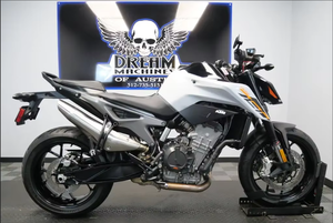 ยอดขายรถมอเตอร์ไซค์สปอร์ตไบค์ KTM 790 Duke - Product Image 3
