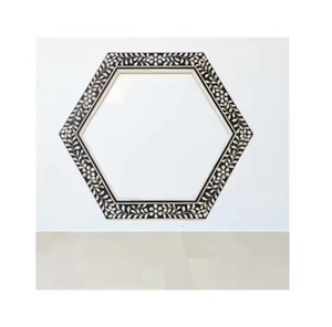 Elegante espejo de pared con incrustaciones de hueso de Crescent Crafts, decoración artesanal de lujo de Crescent Crafts - Product Image 4