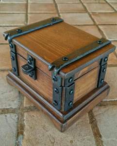 FORME VINTAGE ARTISANALE AVEC BOIS Boîte-cadeau d'organisation Artisanat et boîte à bijoux Boîte à cosmétiques pour la décoration de Noël - Product Image 4