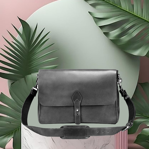 Bolso bandolera de cuero PU personalizado Unisex estilo mensajero XL de moda con cierre de cremallera y decoración de plumas para niños - Product Image 6