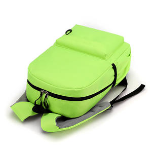 Streetwear Cargo Backpack Diseño de estilo callejero de gran tamaño con múltiples bolsillos de almacenamiento - Product Image 4