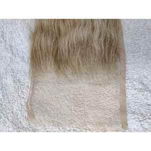 Blond miel pour extension de cheveux Swiss Lace Closure dans un style droit - Product Image 1