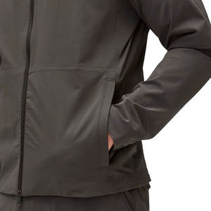 Veste d'échauffement légère pour la course à pied, l'entraînement et la salle de sport - Product Image 5