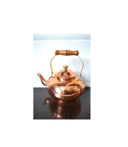 Premium quality <b>copper</b> kettle with functional lid and sturdy <b>handle</b> made for rustic lifestyle lovers - Product Image 3