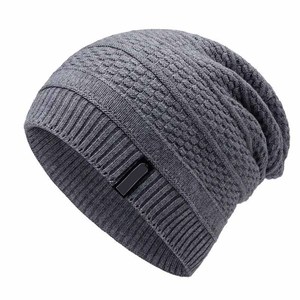 Top design nouveauté 100% acrylique tissé étiquette manchette chapeau d'hiver personnalisé tricoté bonnet coupe régulière décontracté hiver porter des casquettes - Product Image 3