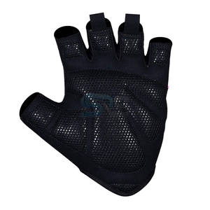 Gants de sport ventilés personnalisés pour femmes avec demi-doigt Gants de fitness et d'entraînement respirants pour l'haltérophilie et la musculation - Product Image 6