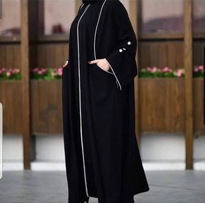 Derniers modèles pakistanais d'abaya Huj et Umrah avec poches latérales Meilleurs prix de gros Tissu léger Nida - Product Image 1