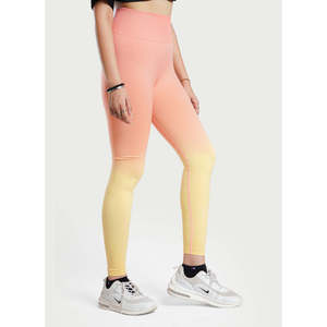Leggings de Yoga Hustlers Only de Cintura Alta y Longitud Completa con Degradado de Color, Cintura Elástica, Estiramiento en Cuatro Direcciones, Sin Costuras, Teñido por Inmersión, Spandex y Nailon - Product Image 5