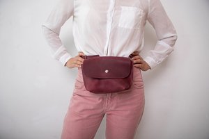 Wholesale Custom Large Waist <b>Bag</b> Vintage Luxury <b>Waterproof</b> Leather Fanny Pack Hip Bum <b>Bag</b> for <b>Men</b> and Women for Outdoor Travel - Product Image 6