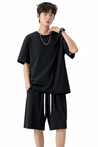 Ensemble de t-shirts à manches courtes en velours de haute qualité pour hommes Design respirant décontracté avec foulard multifonctionnel pour l'hiver - Product Image 4