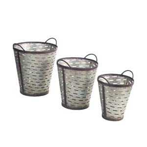 Vente en gros Jardinière en seau Pots de fleurs de jardin antiques galvanisés de qualité supérieure pour la vente en gros de pots et jardinières intelligents lot de 3 - Product Image 1