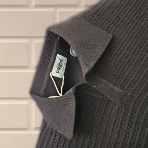 2025 OEM ODM usine personnalisé prix de gros hommes tricoté en laine décontracté tricot à manches courtes T-shirt avec col ouvert style - Product Image 2