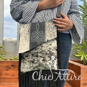 Customized Luxury Women's Genuine Leather Handbag with <b>Boot</b> Stitch and Crossbody <b>Fringe</b> Printed Concealed Carry Shoulder Bags - Product Image 1