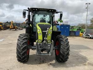 Claas Arion 610รถแทรกเตอร์ขนาดเล็ก (ST17482) พร้อมเครื่องยนต์ Kubota และส่วนประกอบ Massey Ferguson สำหรับการเกษตรฟาร์ม - Product Image 3