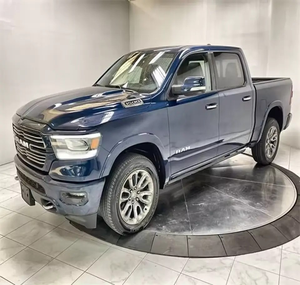 Usado 2023 Ra2 M 1500 La ra mi e 4dr Crew Cab 4WD 5,6 FT SB 8cyl - Product Image 1