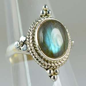 Boho Chic <b>Labradorite</b> Oval <b>Ring</b> 925 Sterling Silver Handmade Perfect Gift for Her Birthday Geometric November Birthstone Jewelry - Product Image 2